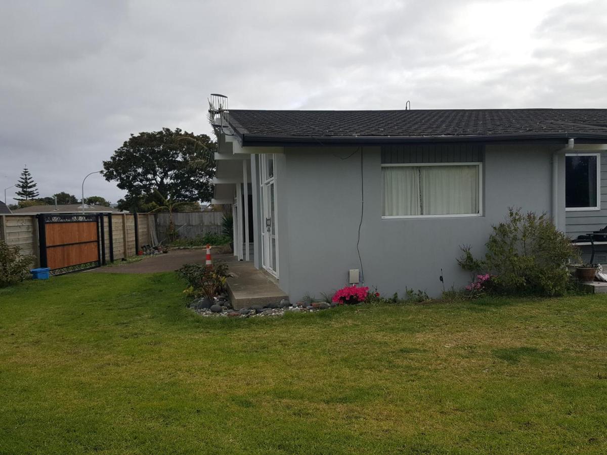 Holiday At Mount Maunganui Eksteriør billede